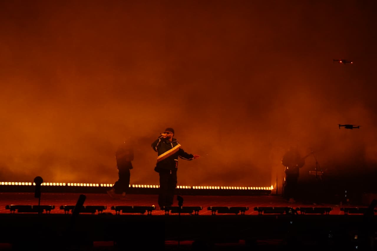 Headliner Night — Smoke & Scarlet — photo 2