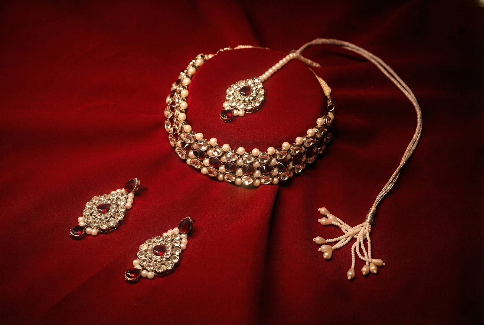 Antique Kundan — Ruby & Pearl Sets — photo 4