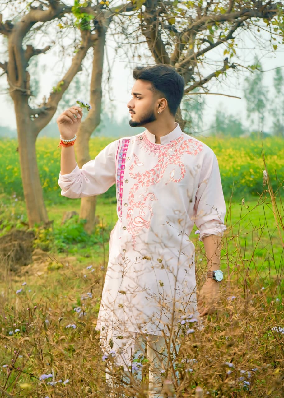 Gulaabi Kurta — Mustard Field Portraits