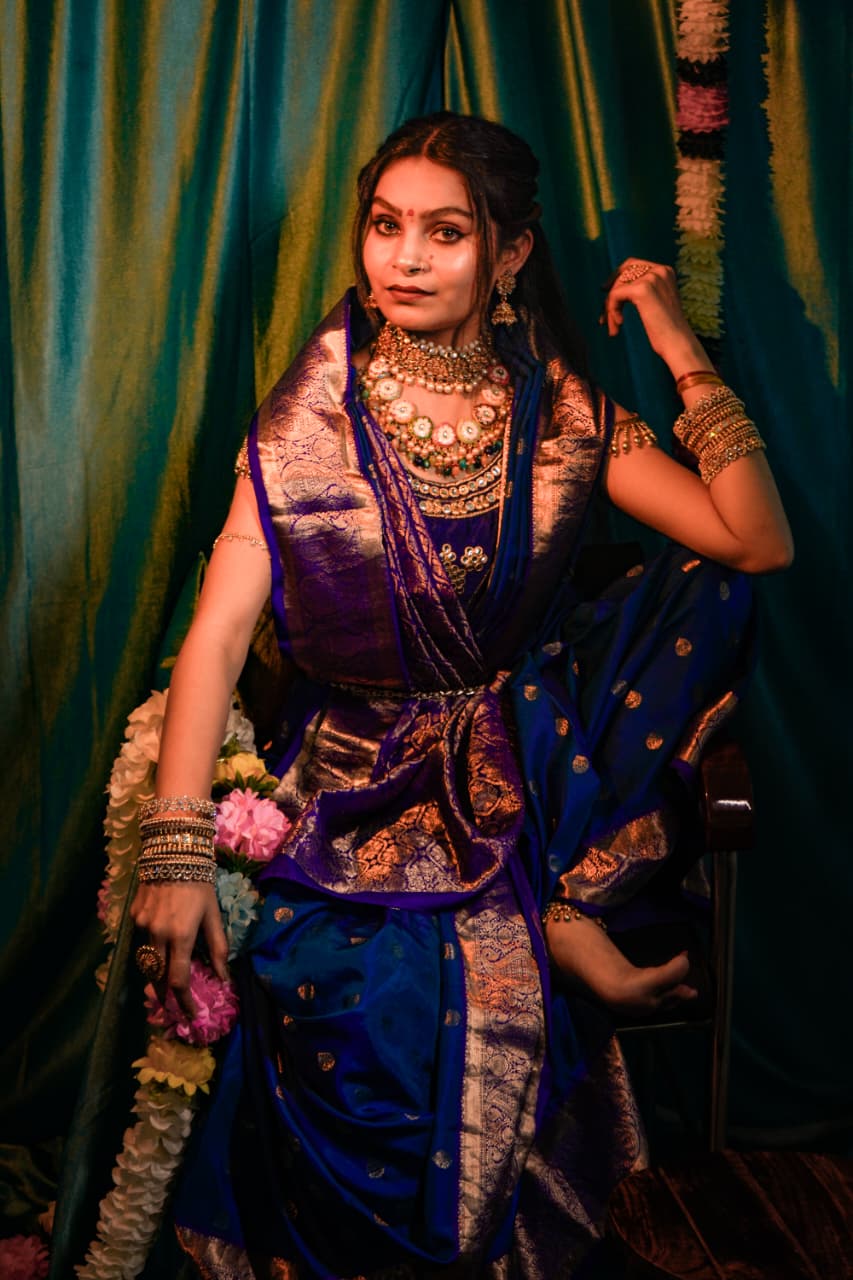 Nauvari Blue — Maharashtrian Bridal — photo 4